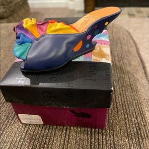 Just the Right Shoe “Rio” with shoe box and certificate of authenticity. NWT